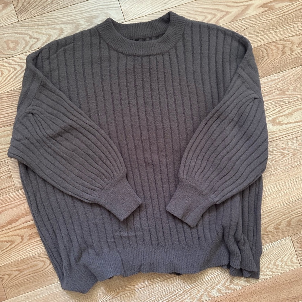 Aerie fluffy rib crewneck ribbed sweater